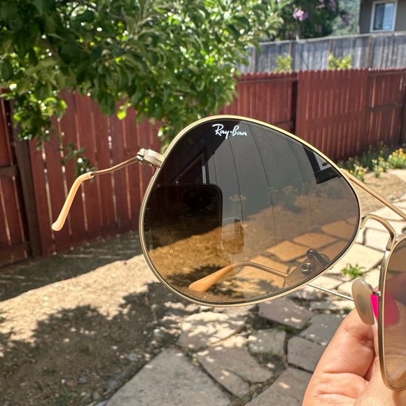 Vintage RayBan sunglasses - Picture 4 of 14